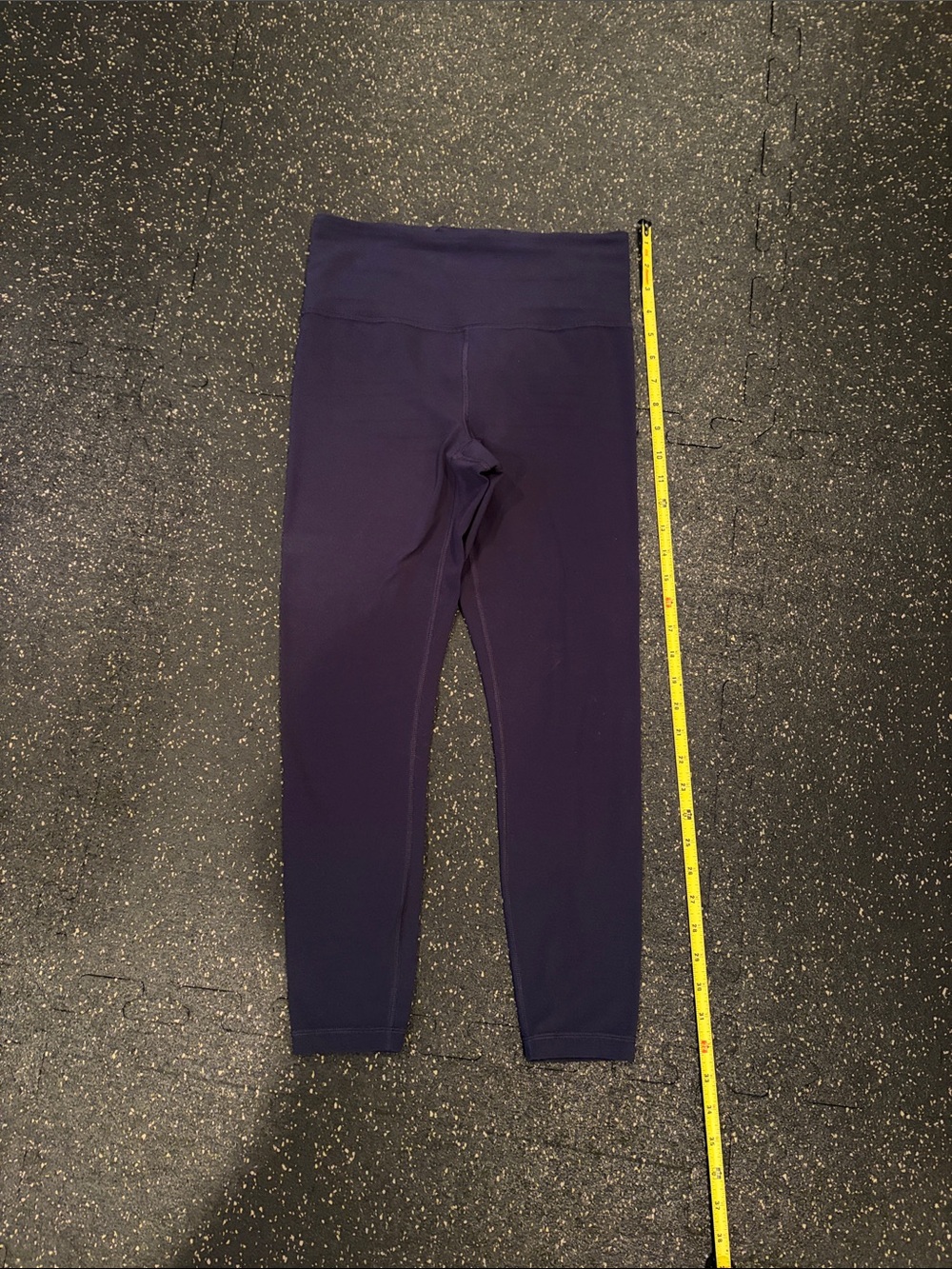 Athleta Elation Navy blue High-Rise tight. Size small.
